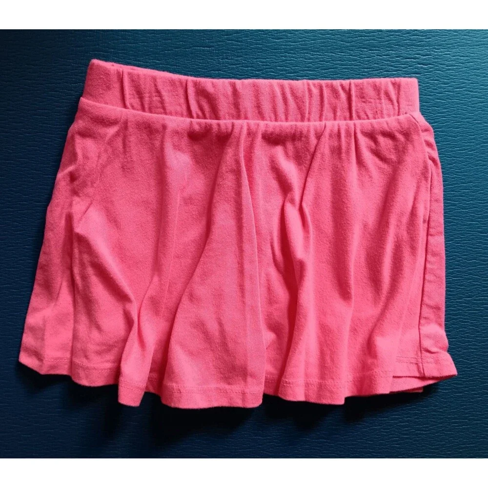 Skirt new girls The Childrens Place with attached shorts pink 18 to 24 months